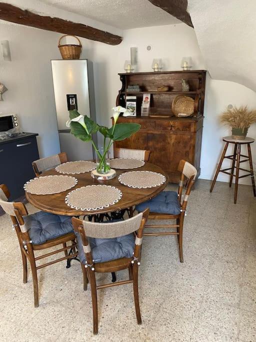 Maison De Village 5 Vacanciers Chez Nene Et Bibi Roquemaure  Luaran gambar